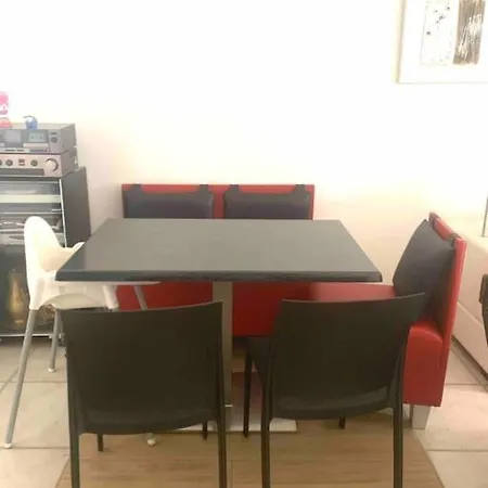 Logement A Tolosan - 2 Chambres Apartment